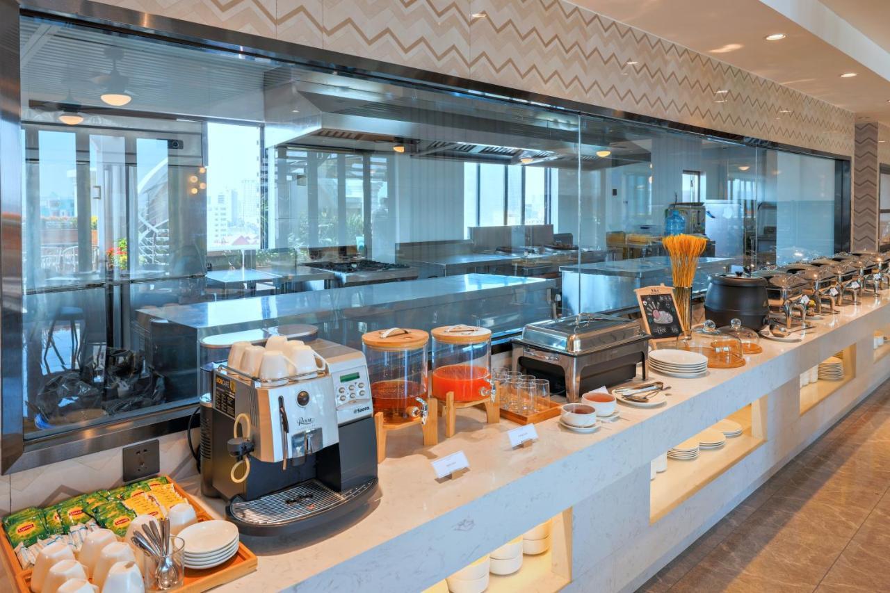 Maxx Phnom Penh Downtown By H World Hotel Eksteriør billede